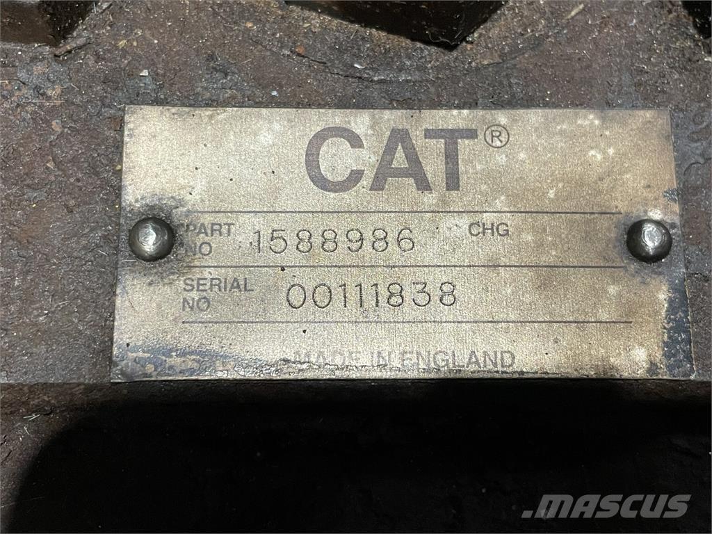 CAT 323D krøjegear Getriebe