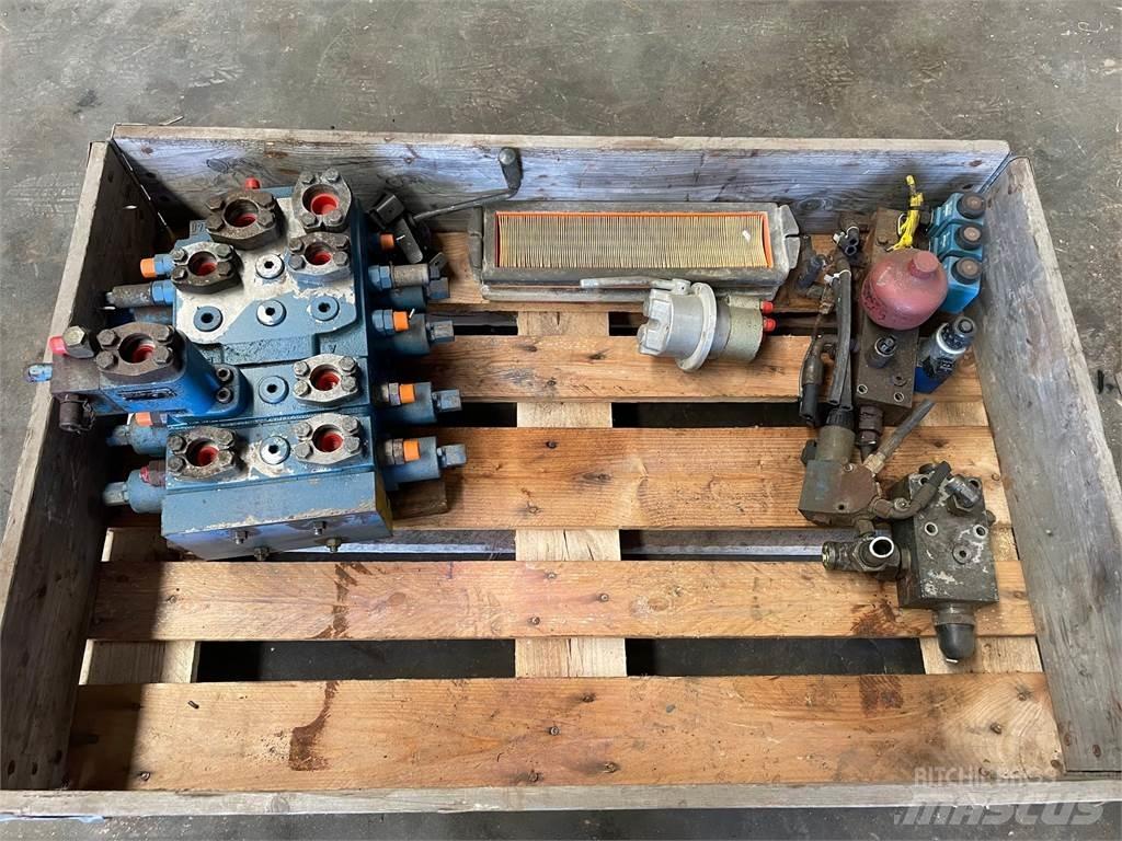  Dele ex. Liebherr LR632 Elektronik