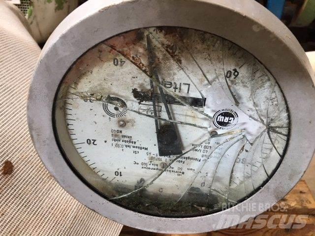  Flowmeter m/defekt glas Sonstige Baumaschinen