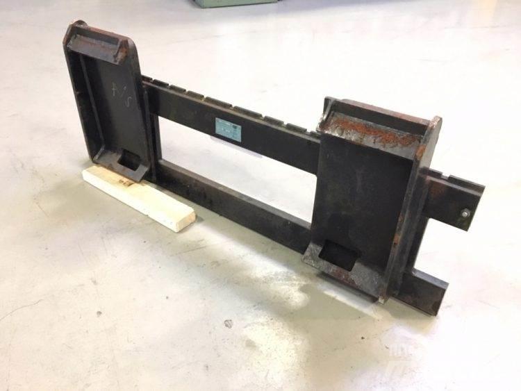  Gaffelbord 2,5 ton - Cat Gabeln