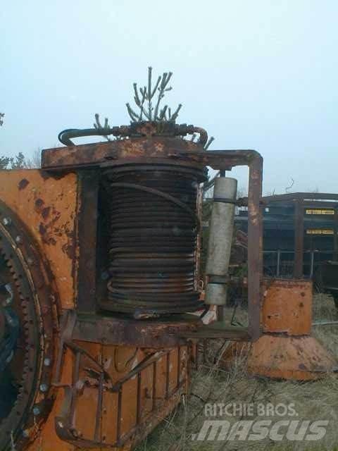 Liebherr hydr. spil - 2 stk. Fahrstühle, Seilwinden und Bauaufzüge