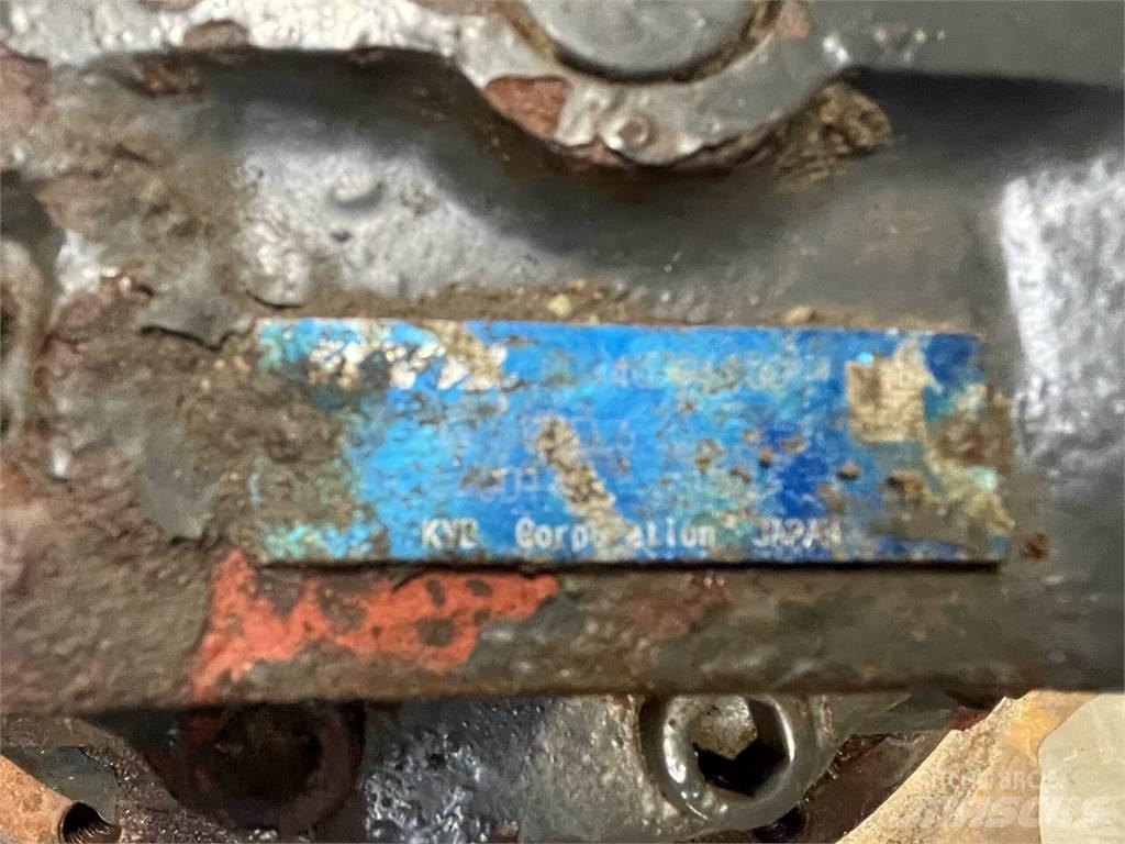 New Holland E485B Køregear Getriebe