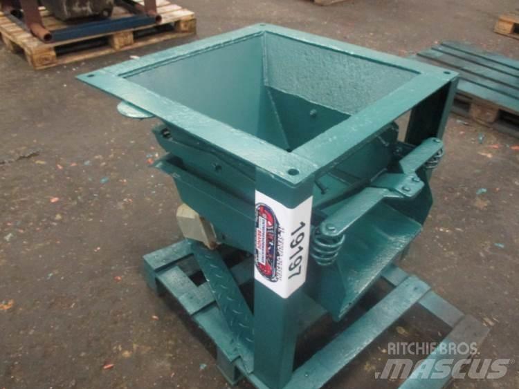 Skako føder Feeder