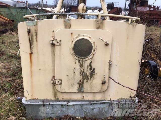  Styrehus, aluminium - ex Svend Boote / Prahme