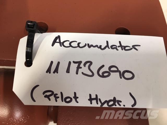 Volvo L180E Accumulator Hydraulik