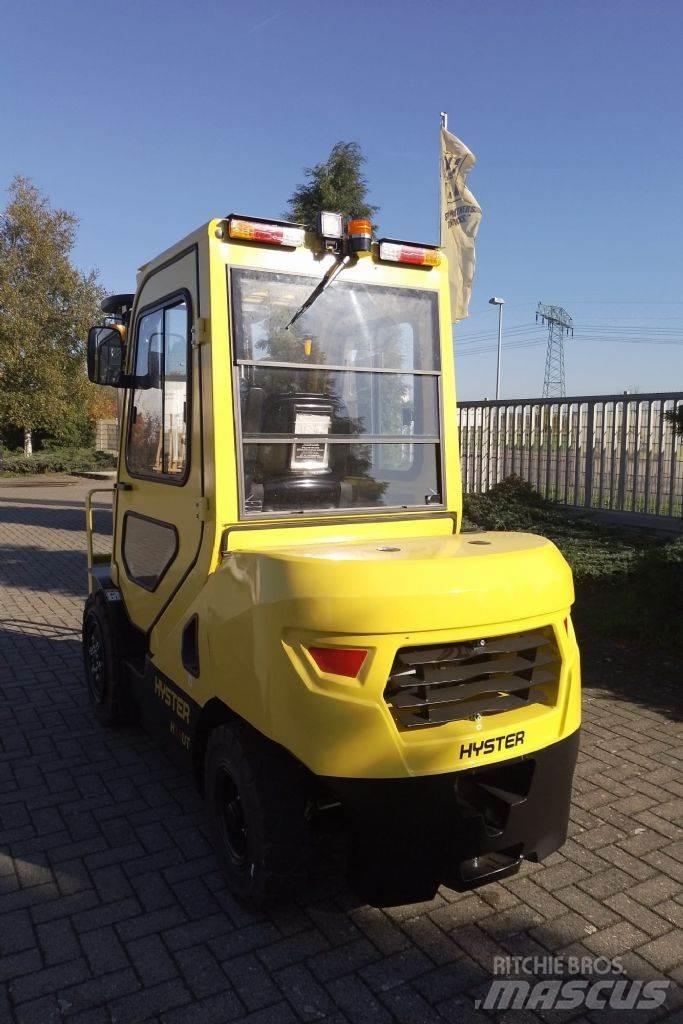 Hyster H3.5UT Diesel Stapler