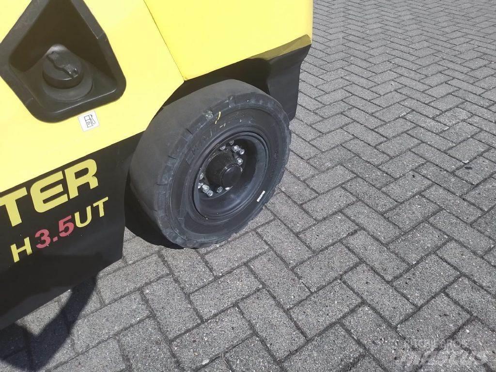 Hyster H3.5UT Diesel Stapler
