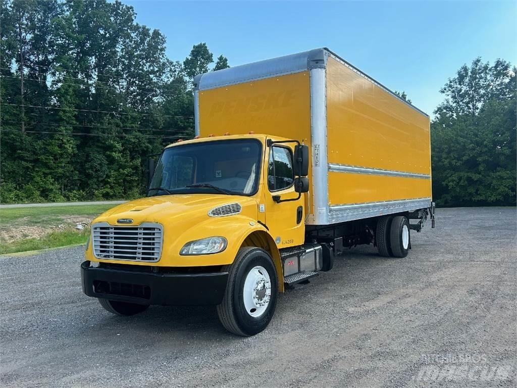 Freightliner M2106 Kastenaufbau