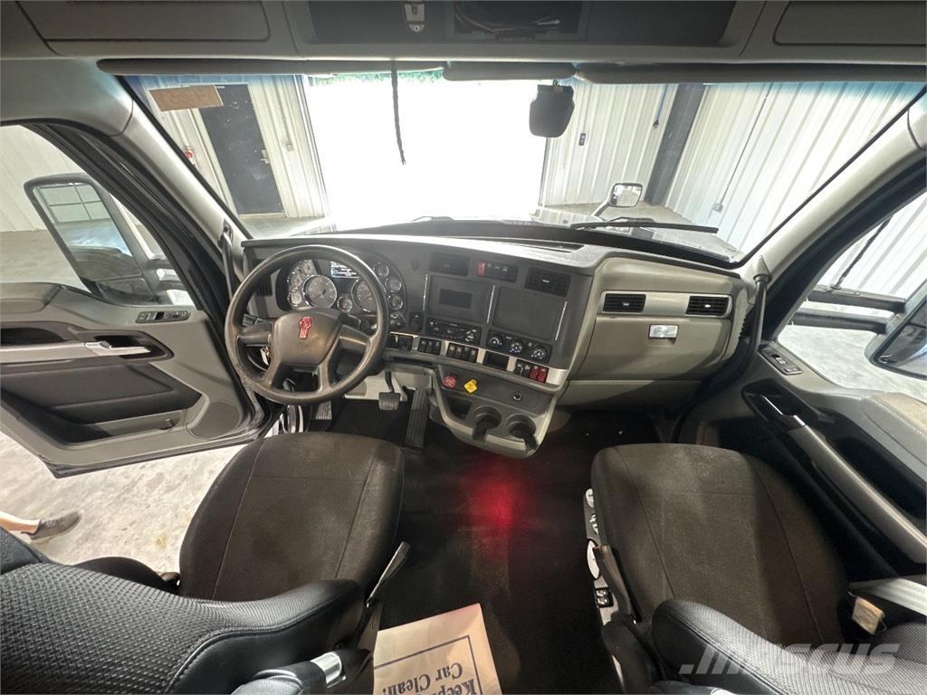 Kenworth T680 Sattelzugmaschinen