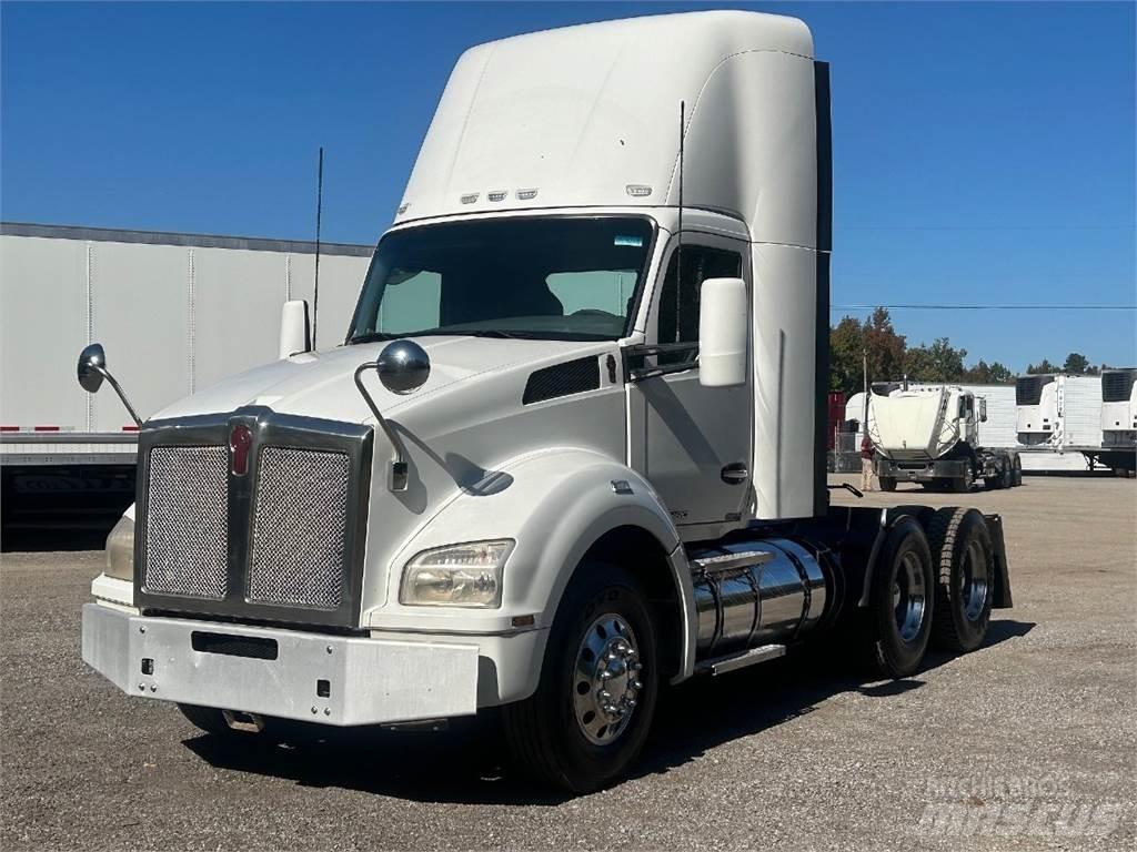 Kenworth T880 Sattelzugmaschinen