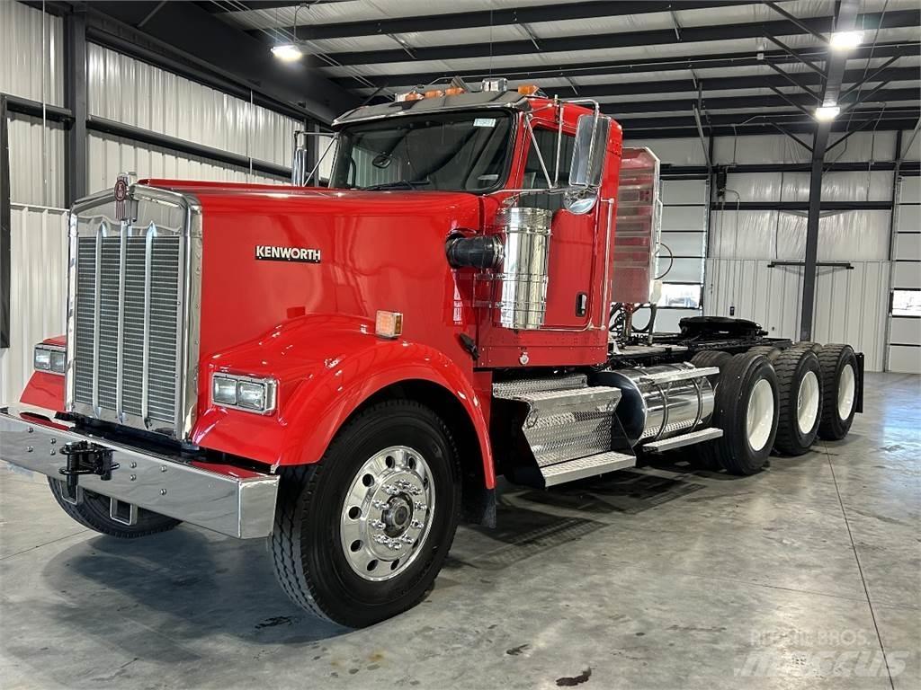 Kenworth W900L Sattelzugmaschinen