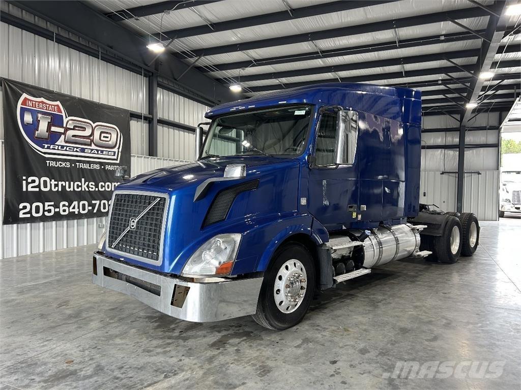 Volvo VNL630 Sattelzugmaschinen