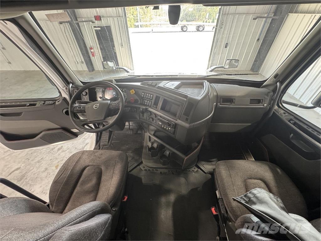 Volvo VNL760 Sattelzugmaschinen