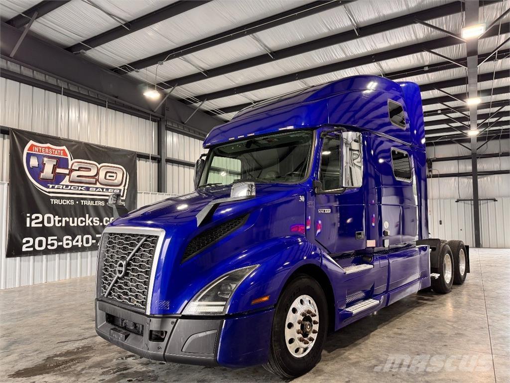 Volvo VNL860 Sattelzugmaschinen