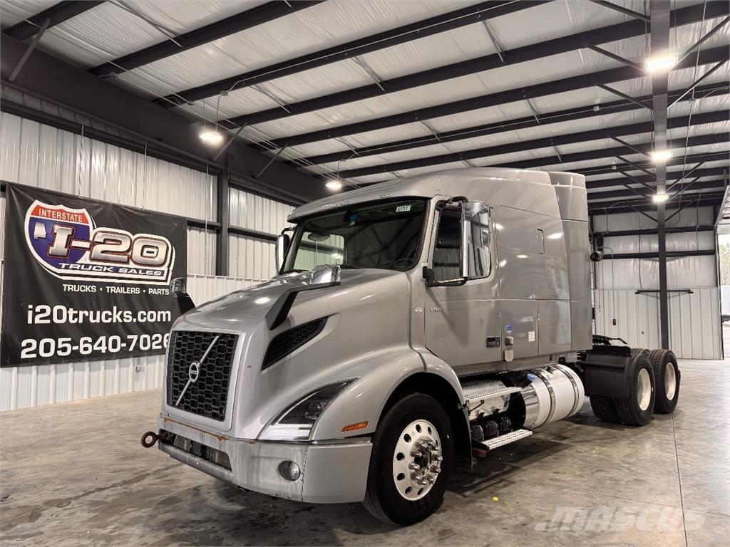 Volvo VNR Sattelzugmaschinen