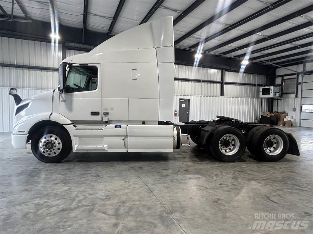 Volvo VNR64T640 Sattelzugmaschinen