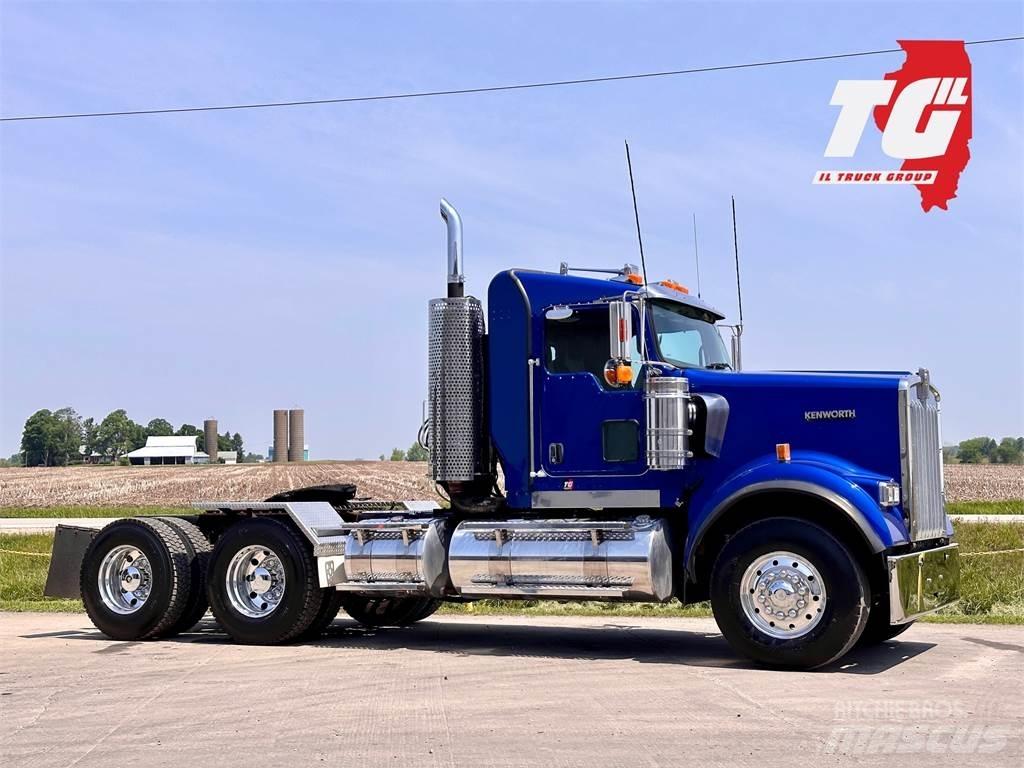 Kenworth W900 Sattelzugmaschinen