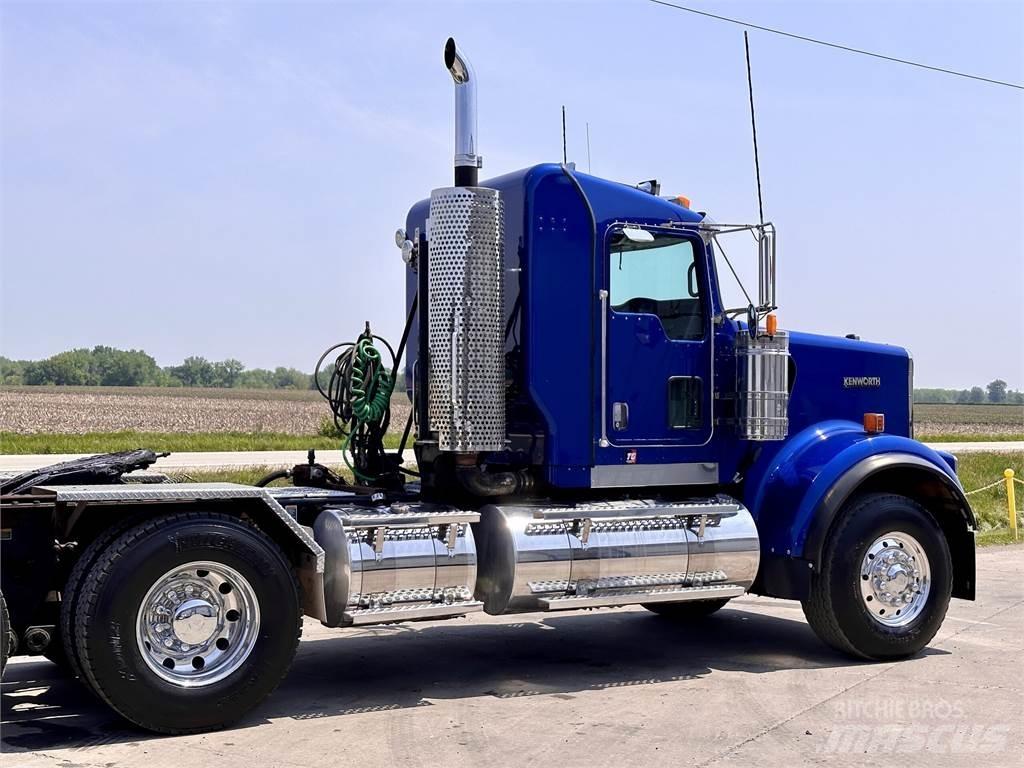 Kenworth W900 Sattelzugmaschinen