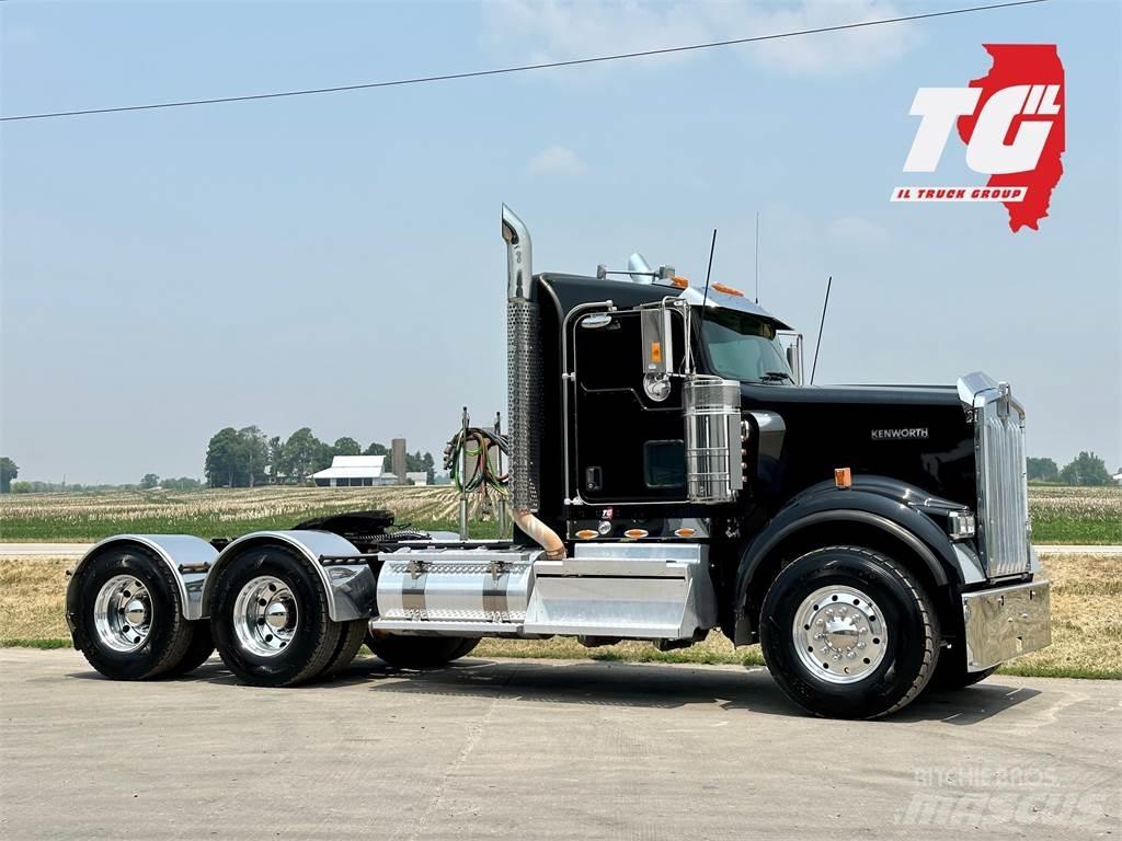 Kenworth W900 Sattelzugmaschinen
