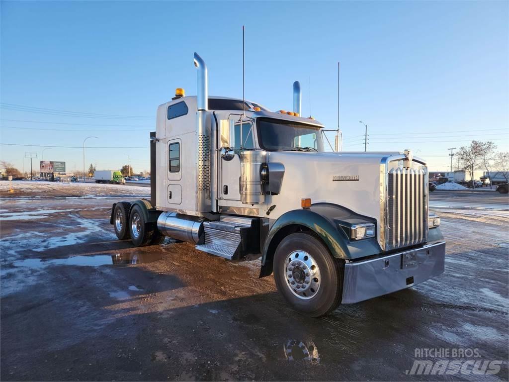 Kenworth W900L Sattelzugmaschinen