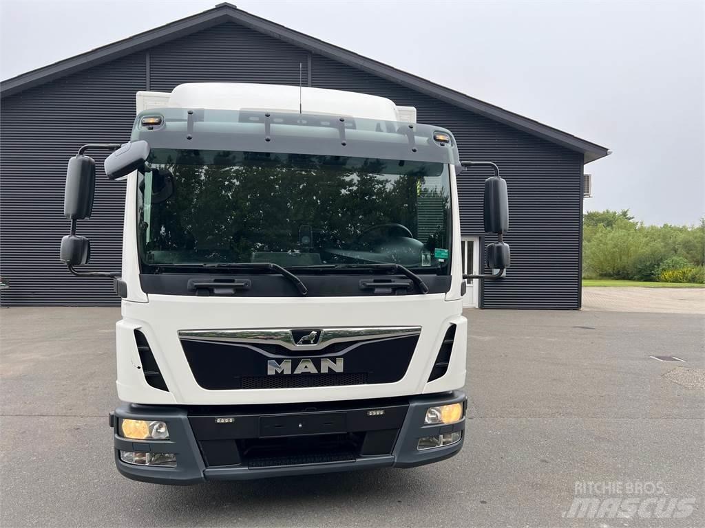 MAN TGL 12.220 Kastenaufbau