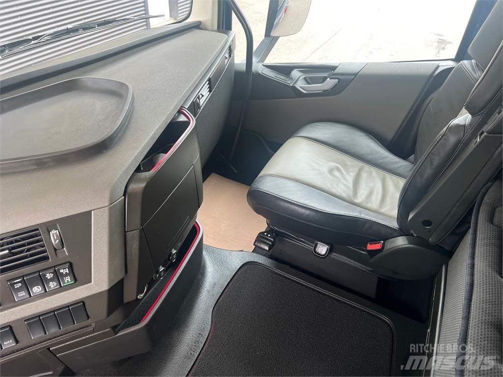 Volvo FH540 Absetzkipper