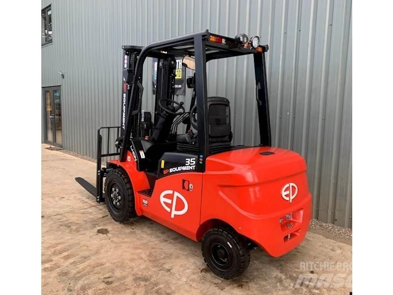 EP EFL353 Elektro Stapler