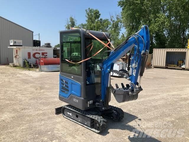 AGT MX21R Raupenbagger