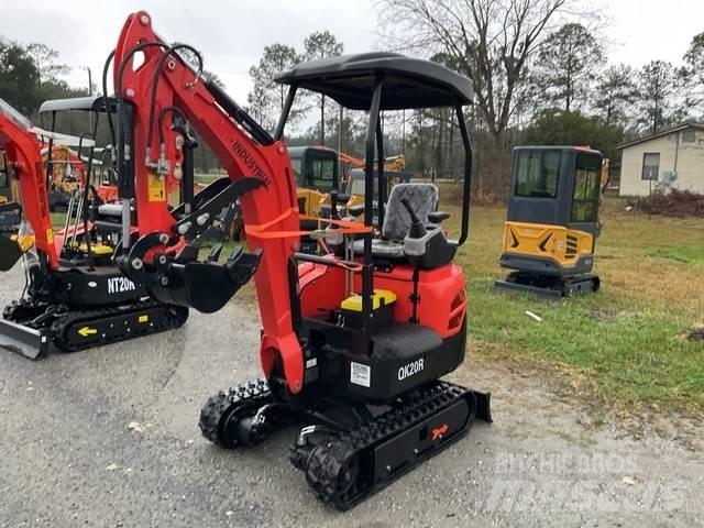 AGT QK20R Raupenbagger