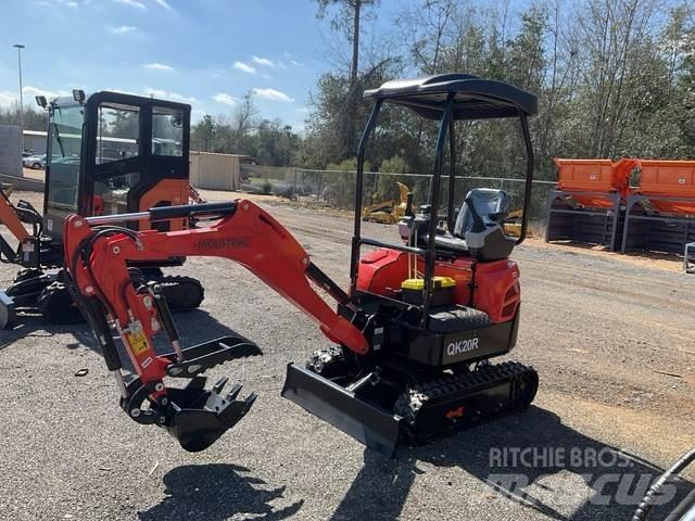 AGT QK20R Raupenbagger
