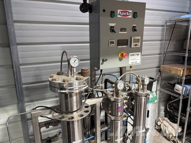  Apeks 1500-5L Sonstige Baumaschinen