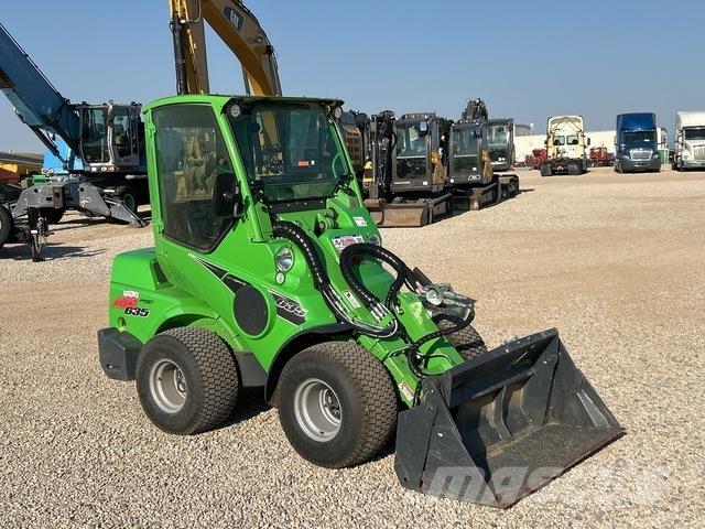 Avant 635 Radlader