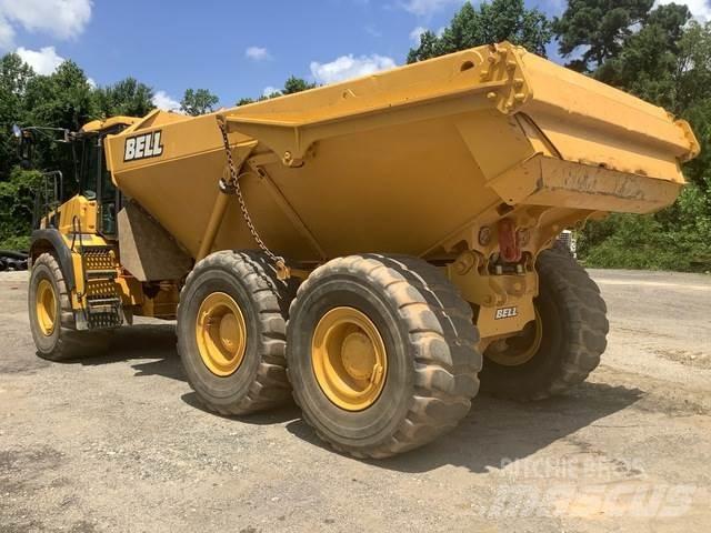 Bell B30E Dumper - Knickgelenk