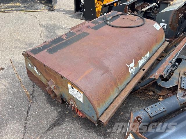 Bobcat 72 Kehrer
