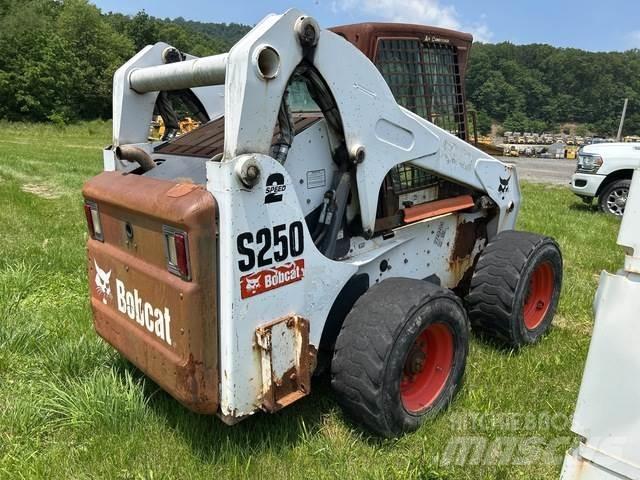 Bobcat S250 Kompaktlader