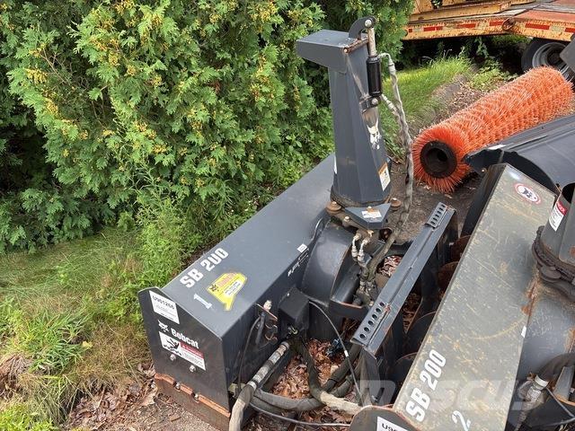 Bobcat SB200 Schneefräse