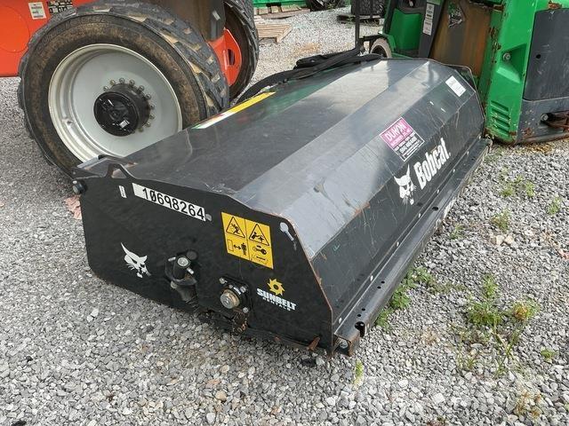 Bobcat SWB72 Kehrer