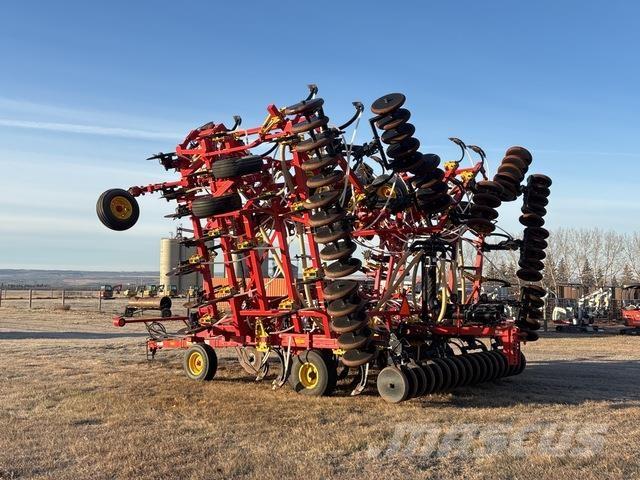 Bourgault 8810 Drillmaschinen