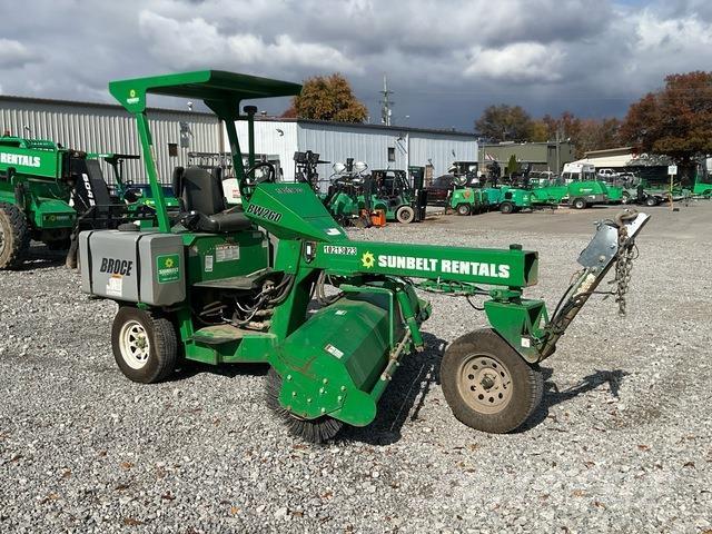 Broce BW260-8 Innenraumkehrmaschinen