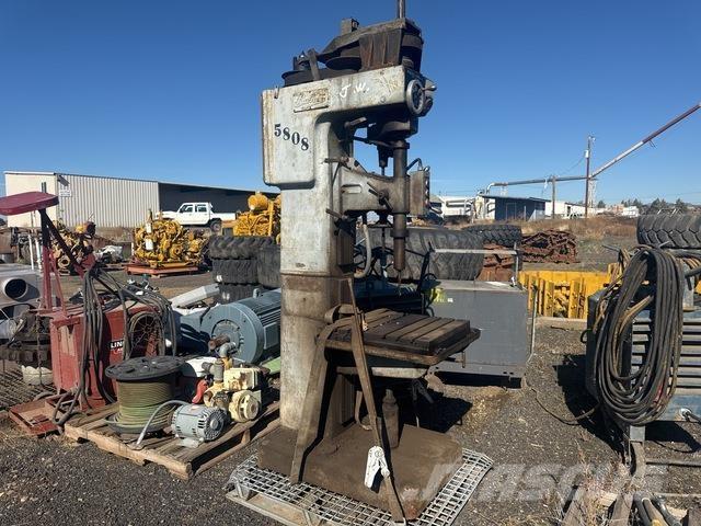 Buffalo  Sonstige Baumaschinen