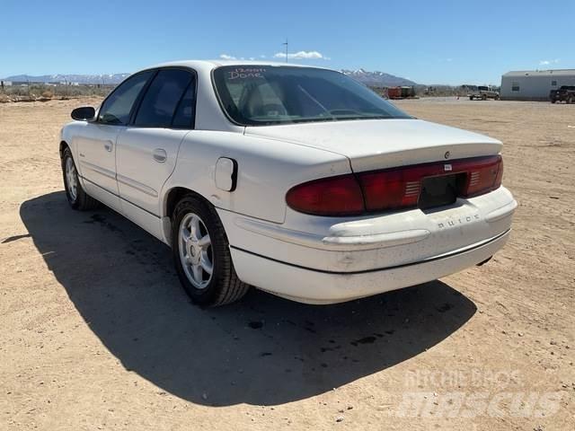 Buick Regal LS PKWs