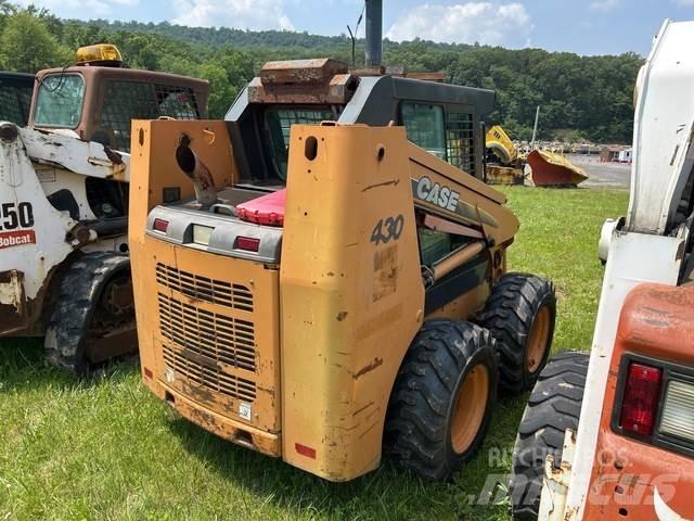 CASE 430 Kompaktlader