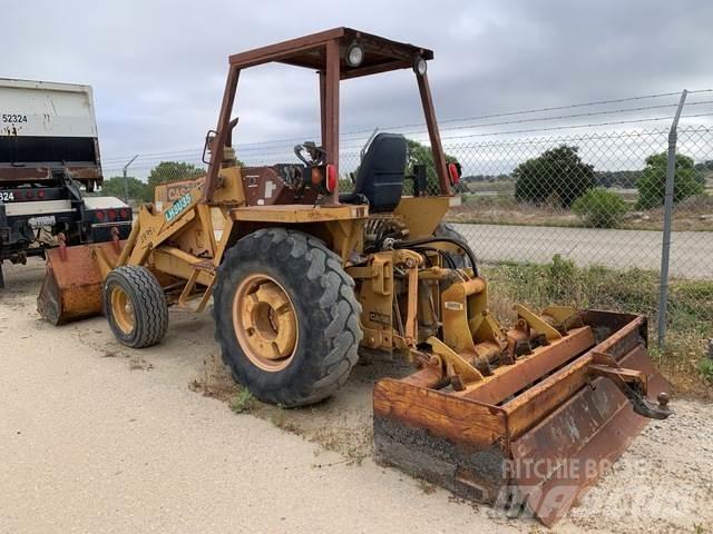 Case IH 480ELL Hoflader