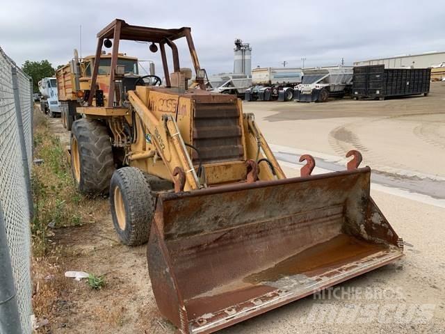 Case IH 480ELL Hoflader