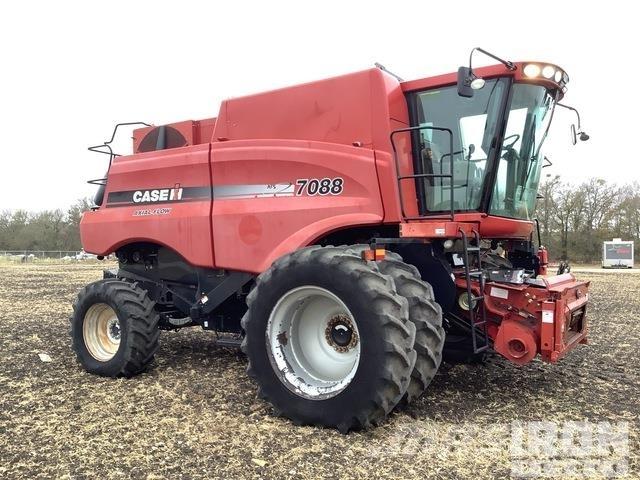 Case IH 7088 Mähdrescher