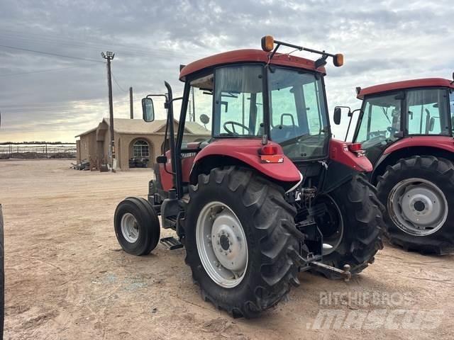 Case IH JX80 Traktoren