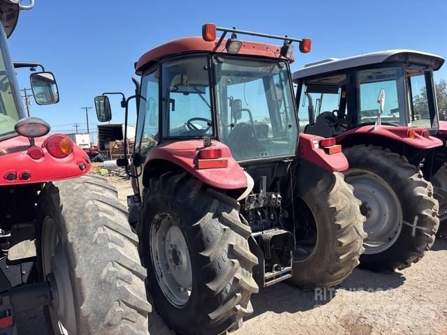 Case IH JX80 Traktoren
