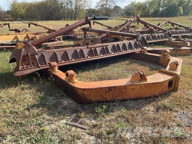 CAT  Planierschilder/Scharen