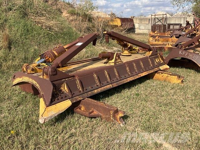 CAT  Planierschilder/Scharen