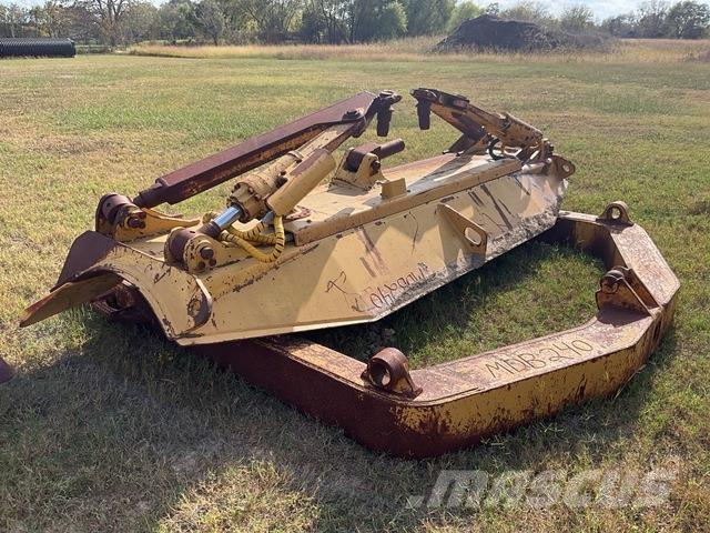 CAT  Planierschilder/Scharen